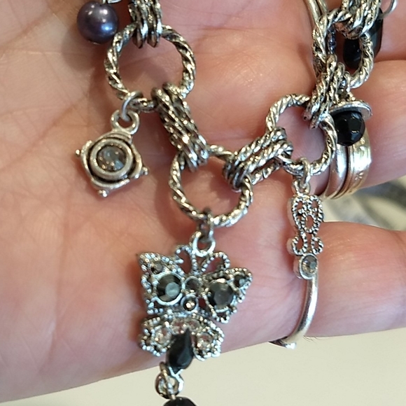 Silverthone necklace - Picture 3 of 8